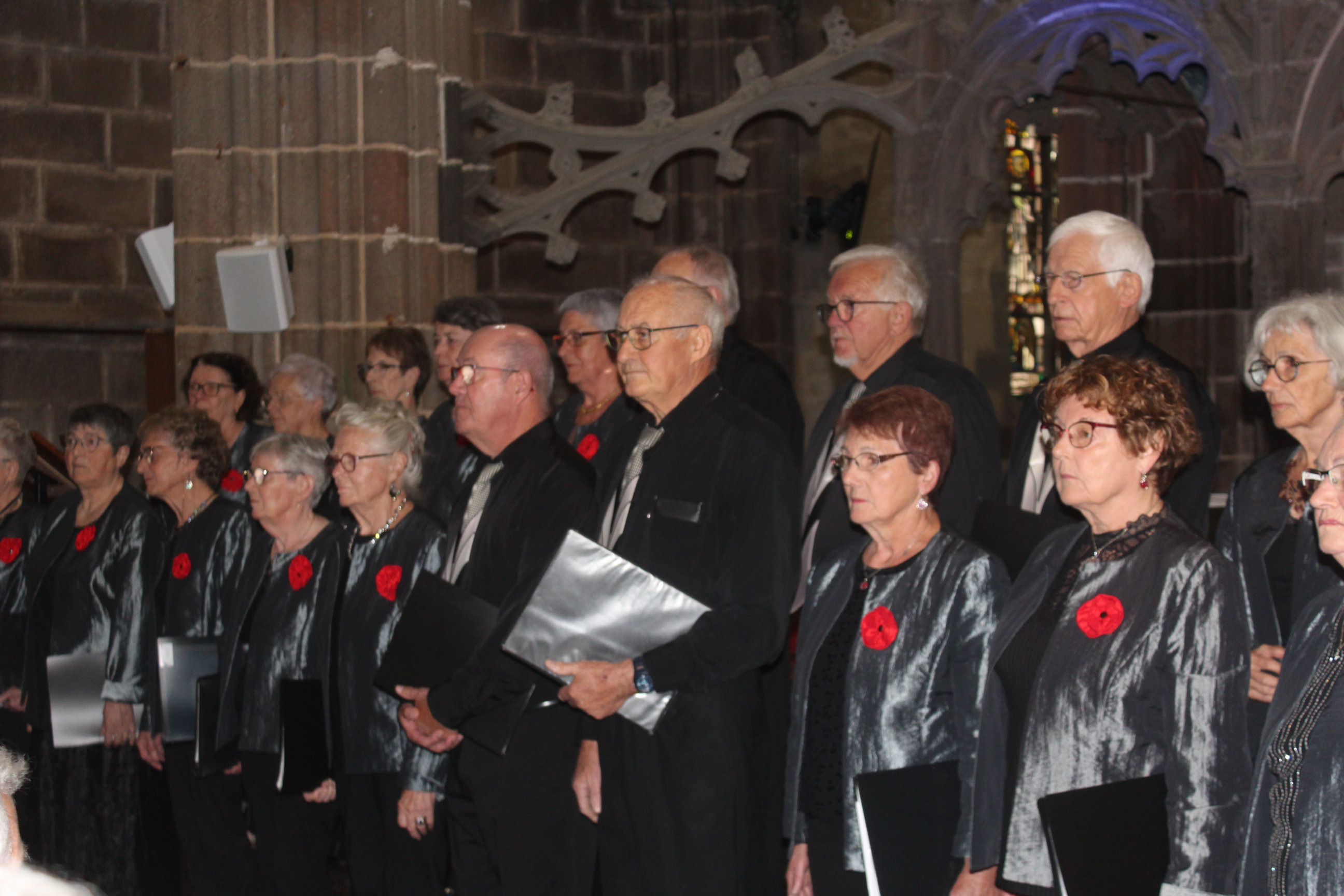 Photo du groupe à la Basilique du Folgoët 